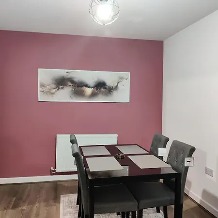 Elegant, Spacious 2Bed In Crystal Palace, Лондон Экстерьер фото