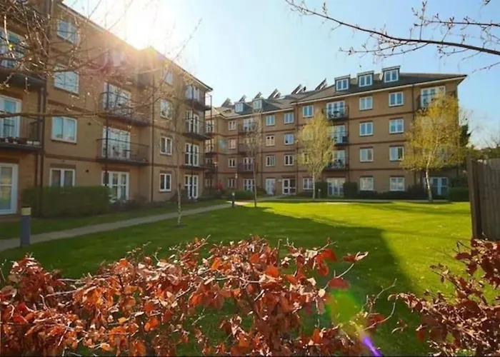 Elegant, Spacious 2Bed In Crystal Palace, London